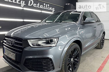 Внедорожник / Кроссовер Audi Q3 2015 в Киеве