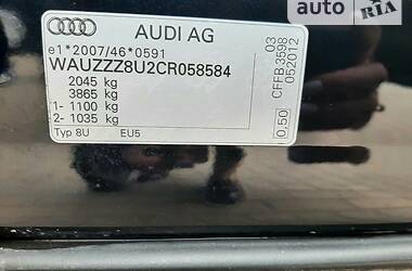 Позашляховик / Кросовер Audi Q3 2012 в Золочеві