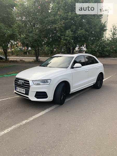 Внедорожник / Кроссовер Audi Q3 2015 в Ровно