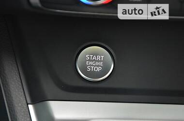 Внедорожник / Кроссовер Audi Q3 2020 в 