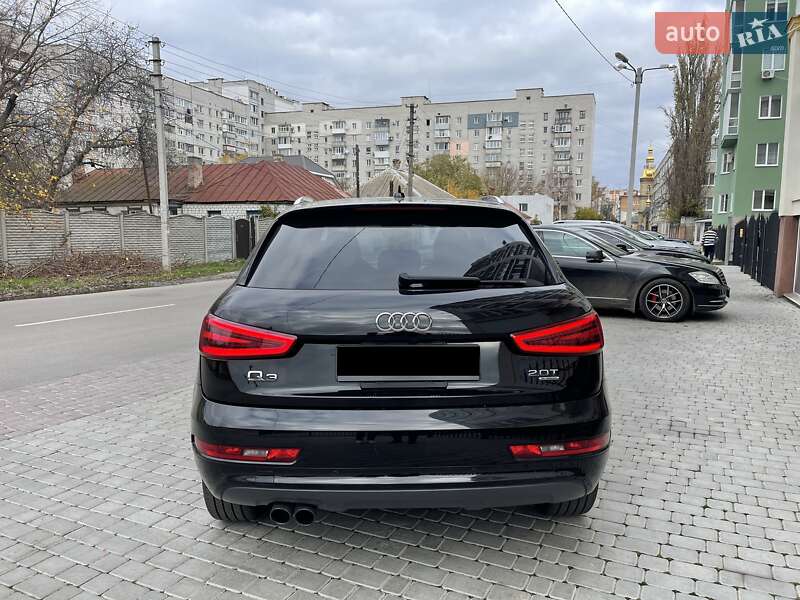 Внедорожник / Кроссовер Audi Q3 2015 в Кременчуге