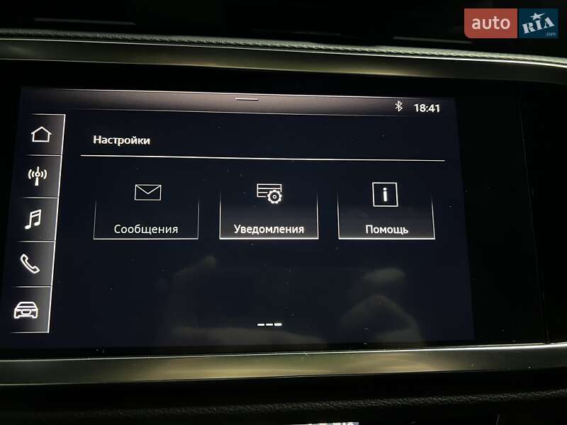 Внедорожник / Кроссовер Audi Q3 2019 в Киеве