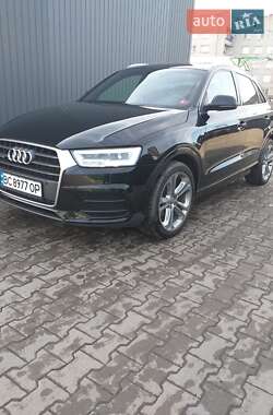 Внедорожник / Кроссовер Audi Q3 2015 в 