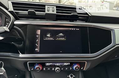 Внедорожник / Кроссовер Audi Q3 2020 в 