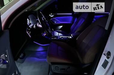 Внедорожник / Кроссовер Audi Q3 2020 в 