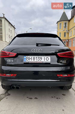 Позашляховик / Кросовер Audi Q3 2014 в 
