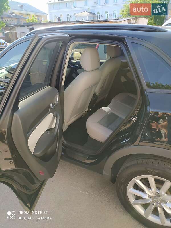 Внедорожник / Кроссовер Audi Q3 2013 в Чернигове