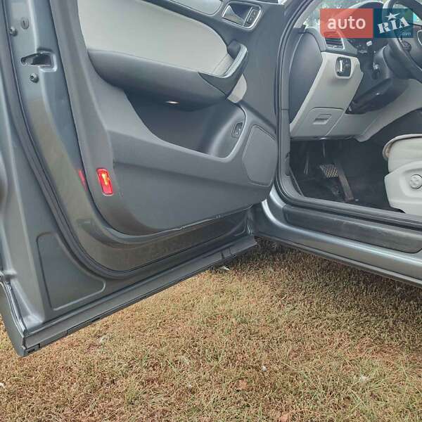 Внедорожник / Кроссовер Audi Q3 2014 в Полтаве фото 10 Внедорожник / Кроссовер Audi Q3 2014 в Полтаве