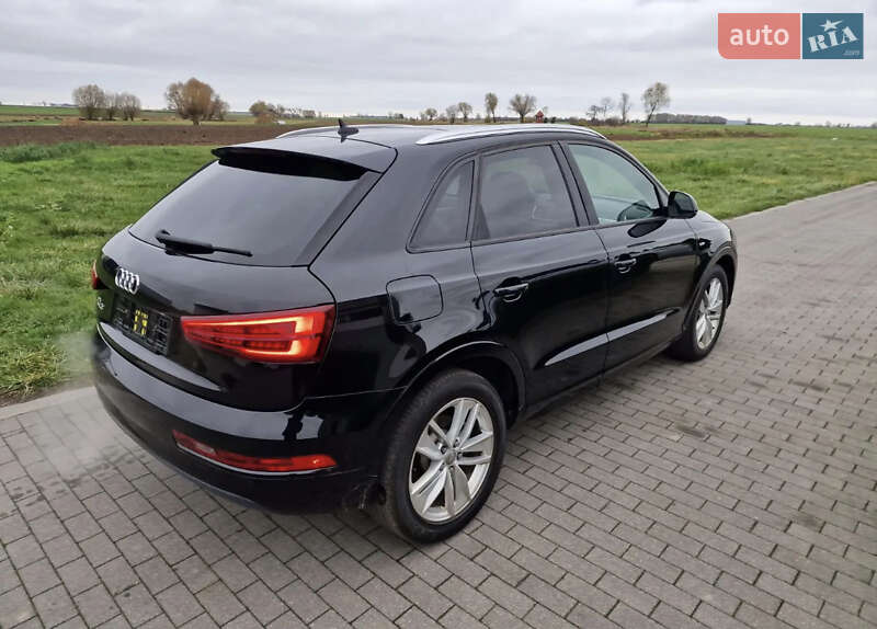 Внедорожник / Кроссовер Audi Q3 2017 в Тернополе