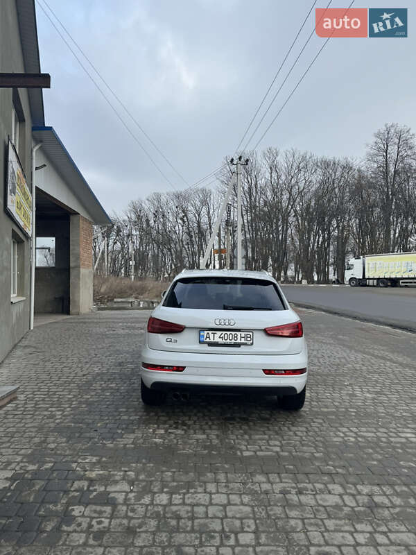 Внедорожник / Кроссовер Audi Q3 2017 в Ивано-Франковске