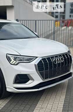 Позашляховик / Кросовер Audi Q3 2019 в Львові