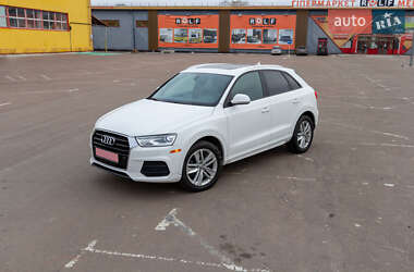 Внедорожник / Кроссовер Audi Q3 2016 в Житомире