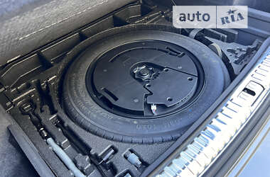 Внедорожник / Кроссовер Audi Q3 2022 в 