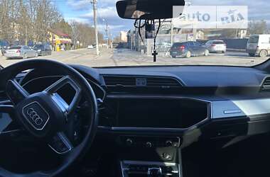 Внедорожник / Кроссовер Audi Q3 2019 в Ивано-Франковске