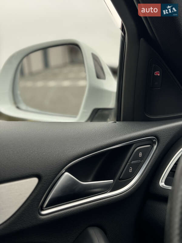 Позашляховик / Кросовер Audi Q3 2013 в Рівному фото 21 Позашляховик / Кросовер Audi Q3 2013 в Рівному