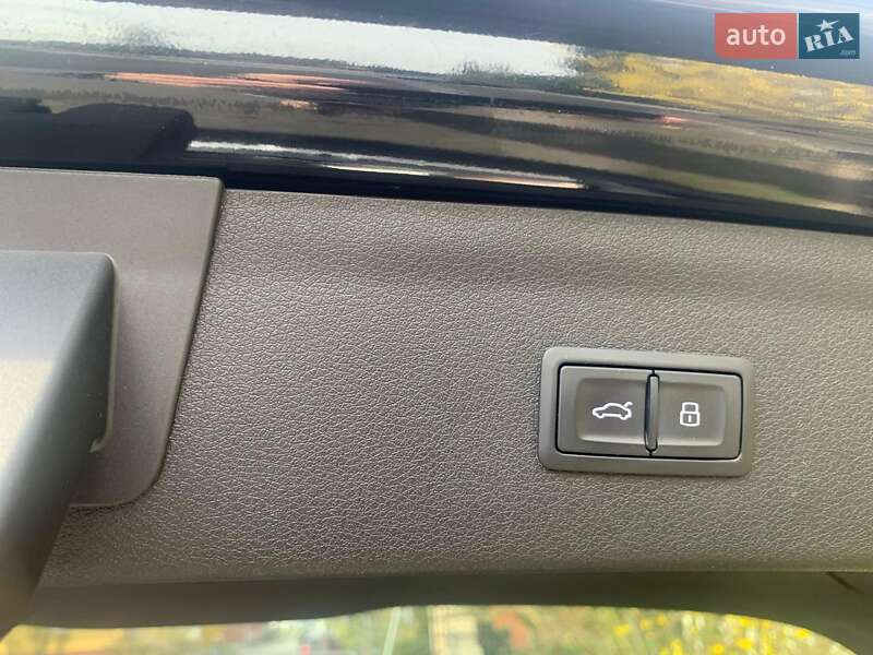 Позашляховик / Кросовер Audi Q3 2015 в Коломиї