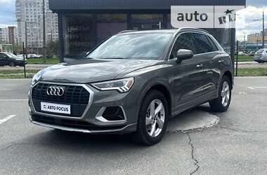 Внедорожник / Кроссовер Audi Q3 2019 в Киеве