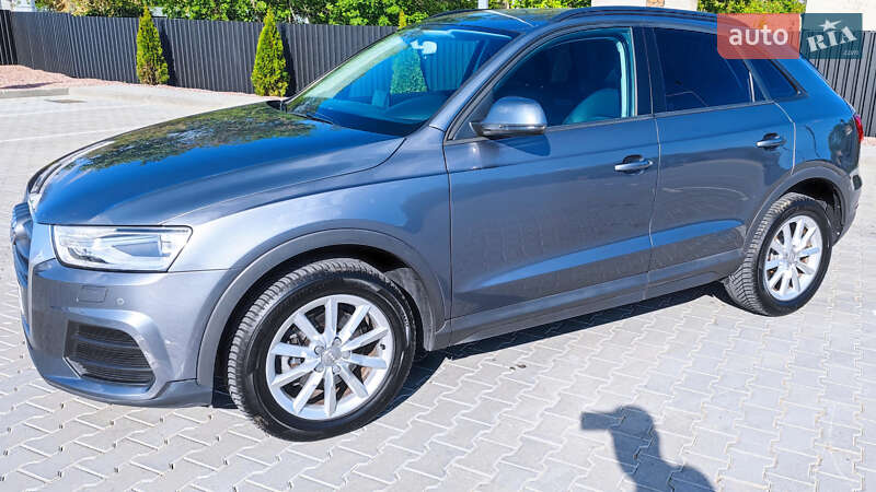 Внедорожник / Кроссовер Audi Q3 2015 в Одессе