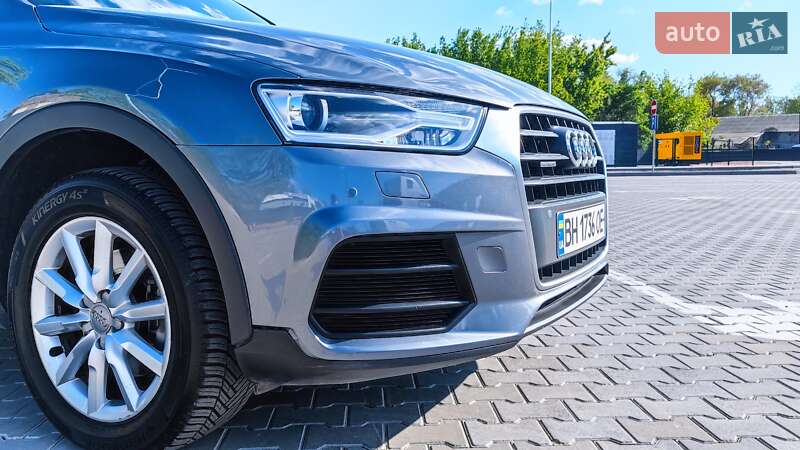 Внедорожник / Кроссовер Audi Q3 2015 в Одессе
