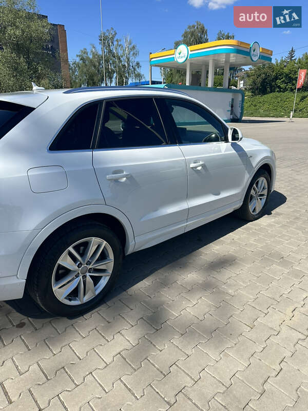 Позашляховик / Кросовер Audi Q3 2017 в Чернівцях фото 4 Позашляховик / Кросовер Audi Q3 2017 в Чернівцях