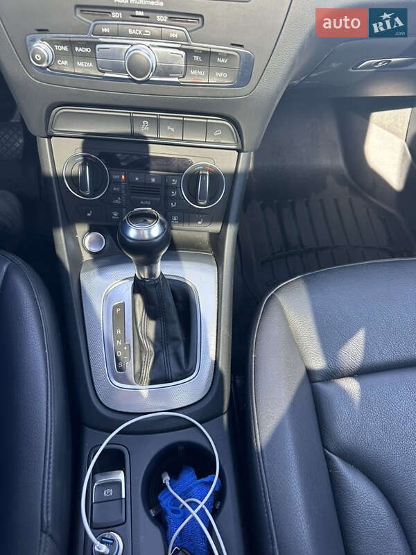 Позашляховик / Кросовер Audi Q3 2017 в Чернівцях фото 8 Позашляховик / Кросовер Audi Q3 2017 в Чернівцях