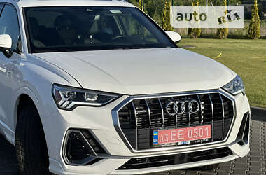 Внедорожник / Кроссовер Audi Q3 2022 в Луцке