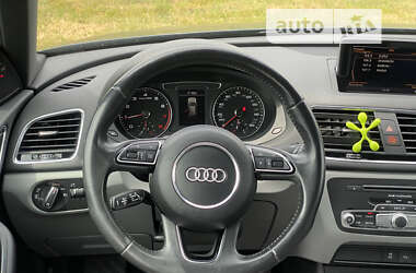Позашляховик / Кросовер Audi Q3 2017 в Дніпрі