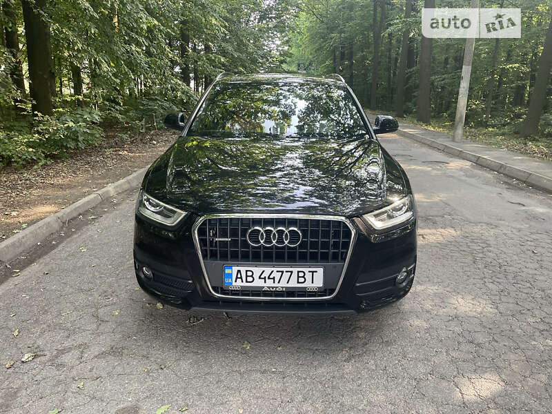 Позашляховик / Кросовер Audi Q3 2012 в Вінниці