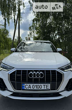 Внедорожник / Кроссовер Audi Q3 2020 в Смеле