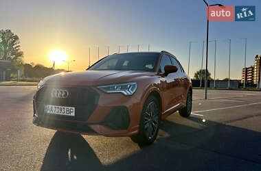 Внедорожник / Кроссовер Audi Q3 2020 в 