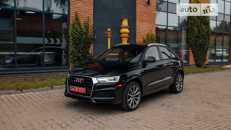 Внедорожник / Кроссовер Audi Q3 2018 в Черновцах