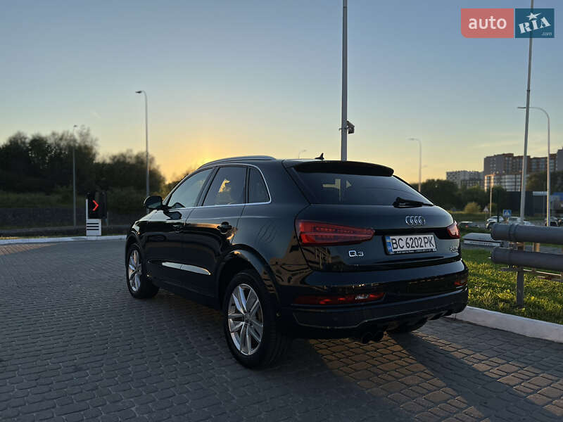 Внедорожник / Кроссовер Audi Q3 2016 в Львове