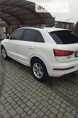 Внедорожник / Кроссовер Audi Q3 2015 в Надворной