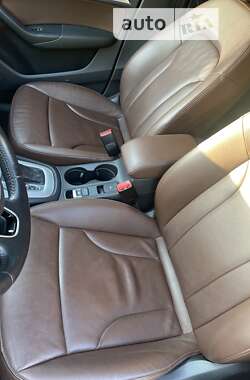 Внедорожник / Кроссовер Audi Q3 2016 в 