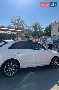 Внедорожник / Кроссовер Audi Q3 2018 в 