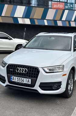 Внедорожник / Кроссовер Audi Q3 2015 в Киеве