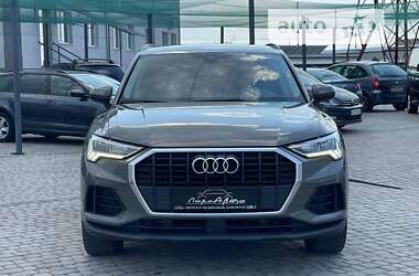 Внедорожник / Кроссовер Audi Q3 2020 в Мукачево