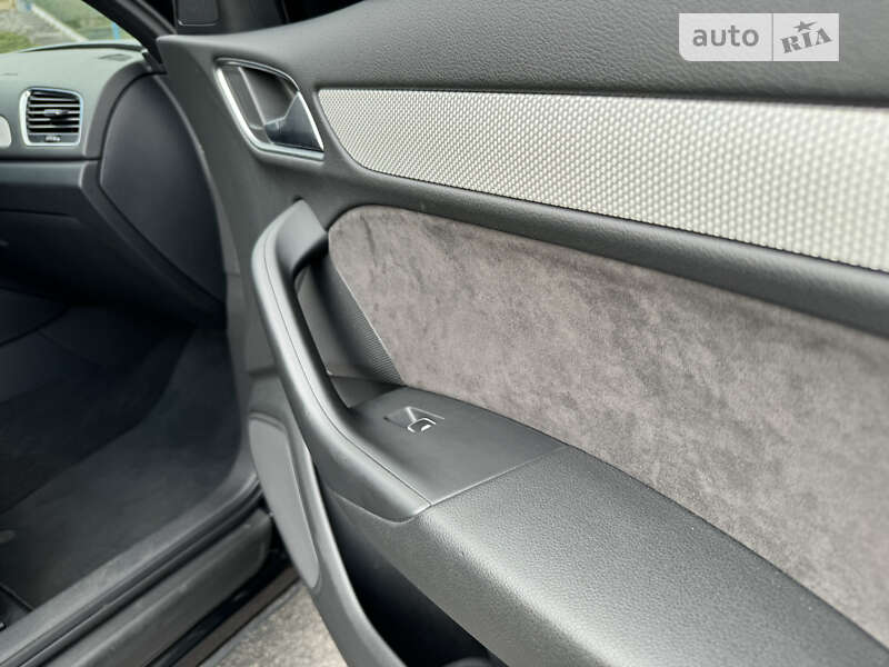 Позашляховик / Кросовер Audi Q3 2012 в Києві фото 5 Позашляховик / Кросовер Audi Q3 2012 в Києві