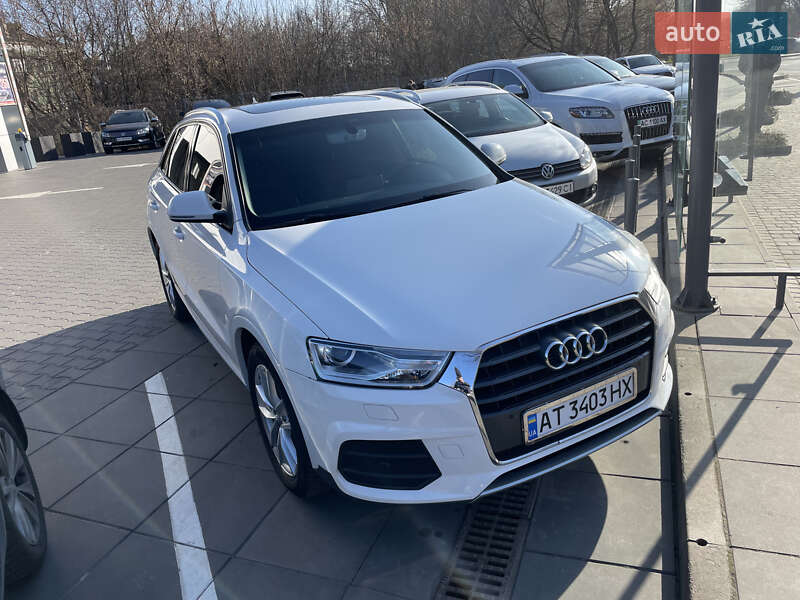 Внедорожник / Кроссовер Audi Q3 2015 в Луцке