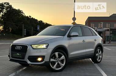 Позашляховик / Кросовер Audi Q3 2014 в Києві