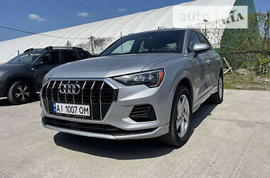 Внедорожник / Кроссовер Audi Q3 2019 в Киеве