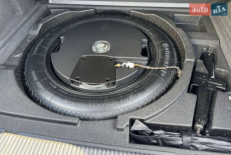 Внедорожник / Кроссовер Audi Q3 2015 в Ивано-Франковске