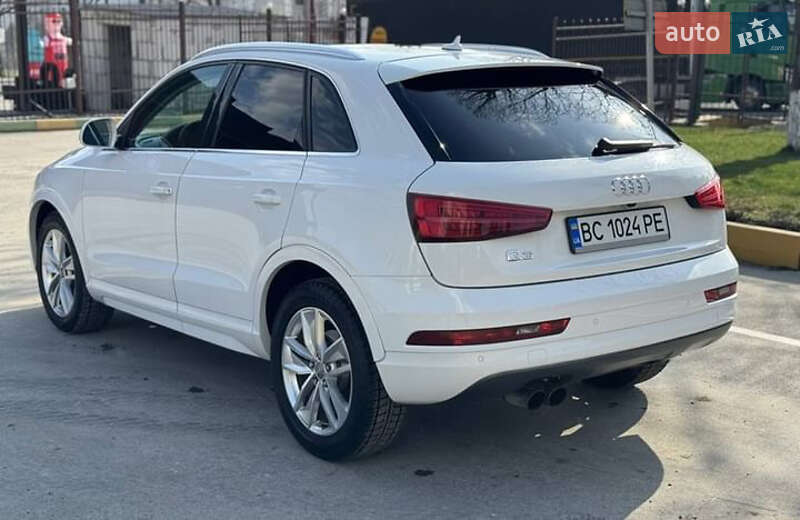 Внедорожник / Кроссовер Audi Q3 2015 в Ивано-Франковске