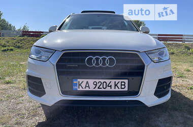 Внедорожник / Кроссовер Audi Q3 2016 в Киеве