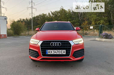 Внедорожник / Кроссовер Audi Q3 2015 в Харькове