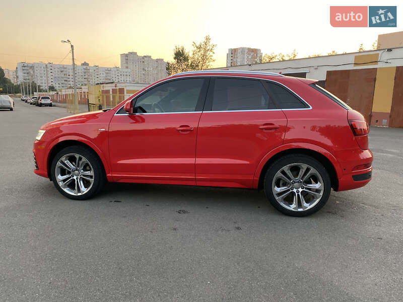 Позашляховик / Кросовер Audi Q3 2015 в Харкові