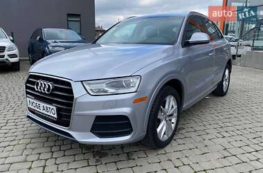 Внедорожник / Кроссовер Audi Q3 2017 в 