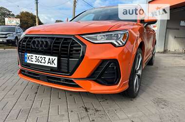 Позашляховик / Кросовер Audi Q3 2021 в Дніпрі