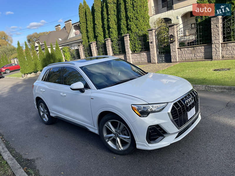 Внедорожник / Кроссовер Audi Q3 2021 в Ровно фото 4 Внедорожник / Кроссовер Audi Q3 2021 в Ровно