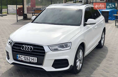Внедорожник / Кроссовер Audi Q3 2016 в 